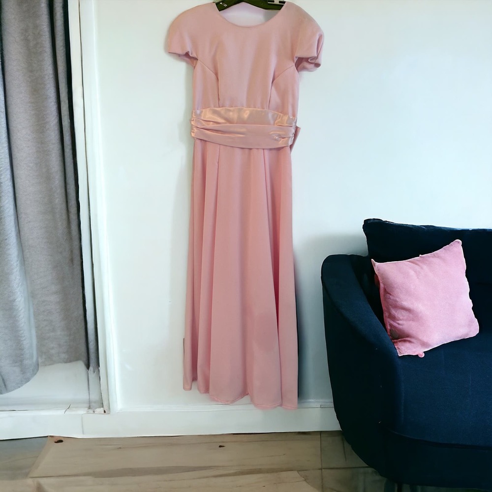 Bridesmaid Prom Dress Size 8 Low Back with Bow Pink -see matching shoes in store